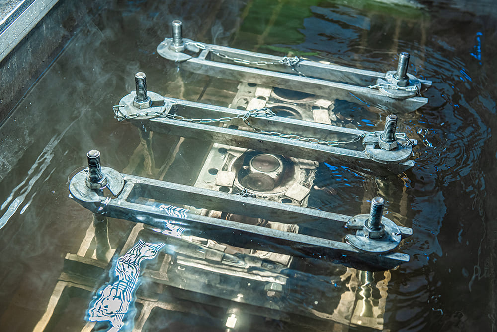 Проверка герметичности рубашки охлаждения блока цилиндров и головки блока цилиндров